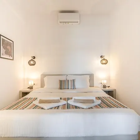 Sn Santorini شقة