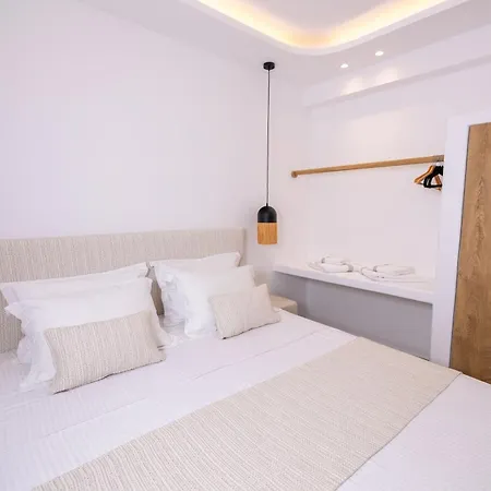 Sn Santorini Apartament Kamári