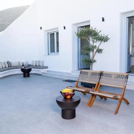 Sn Santorini * Kamári