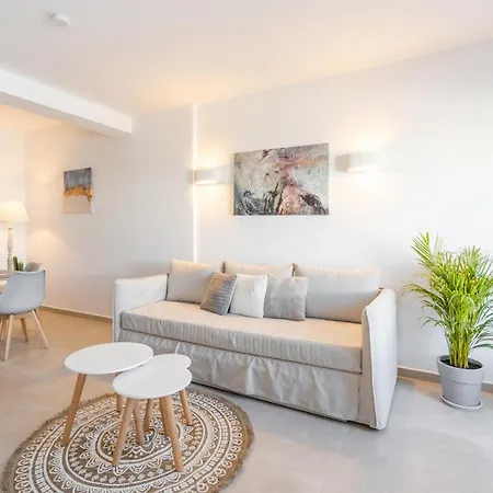 Sn Santorini 公寓 Kamári